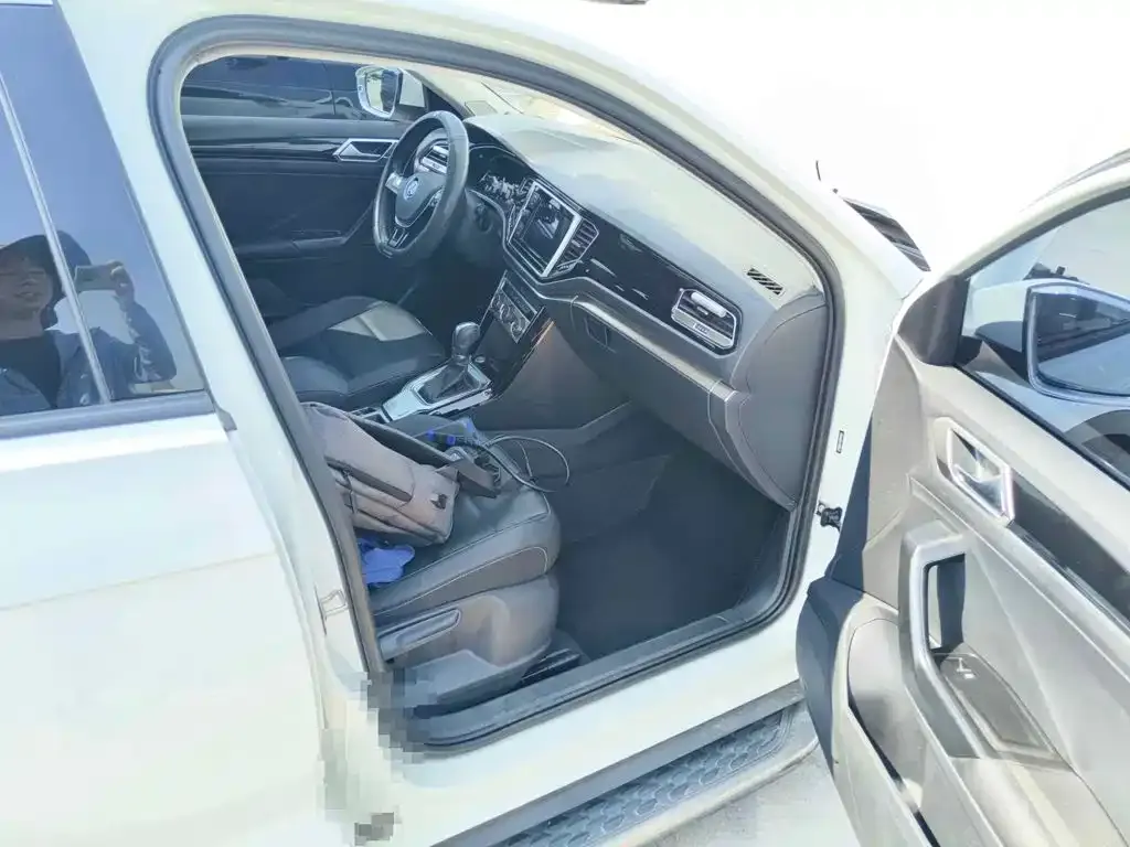 Volkswagen T-ROC 280TSI DSG 2WD Comfort Version China VI 2020 — фото 10