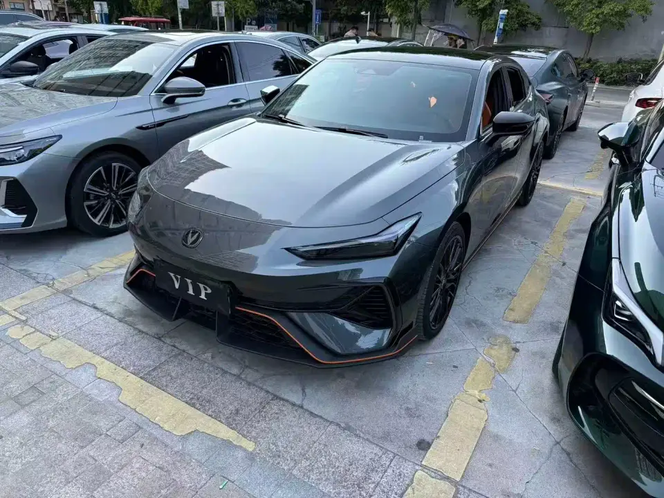Changan UNI-V 2.0T Sport Version 2025