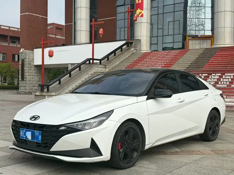Hyundai Elantra 1.5L CVT 20th Anniversary Edition 2023