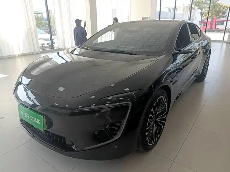 Avatr 12 Facelift 700 Triple Laser RWD Luxury Edition 2024