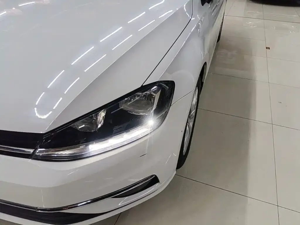 Volkswagen Golf 1.6L Auto Comfort (China V) 2019 — фото 23