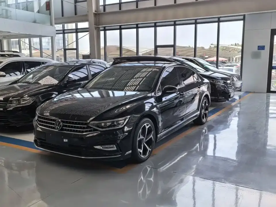 Volkswagen Magotan 2 Million Units Anniversary Edition 330TSI DSG Leading Type 2024