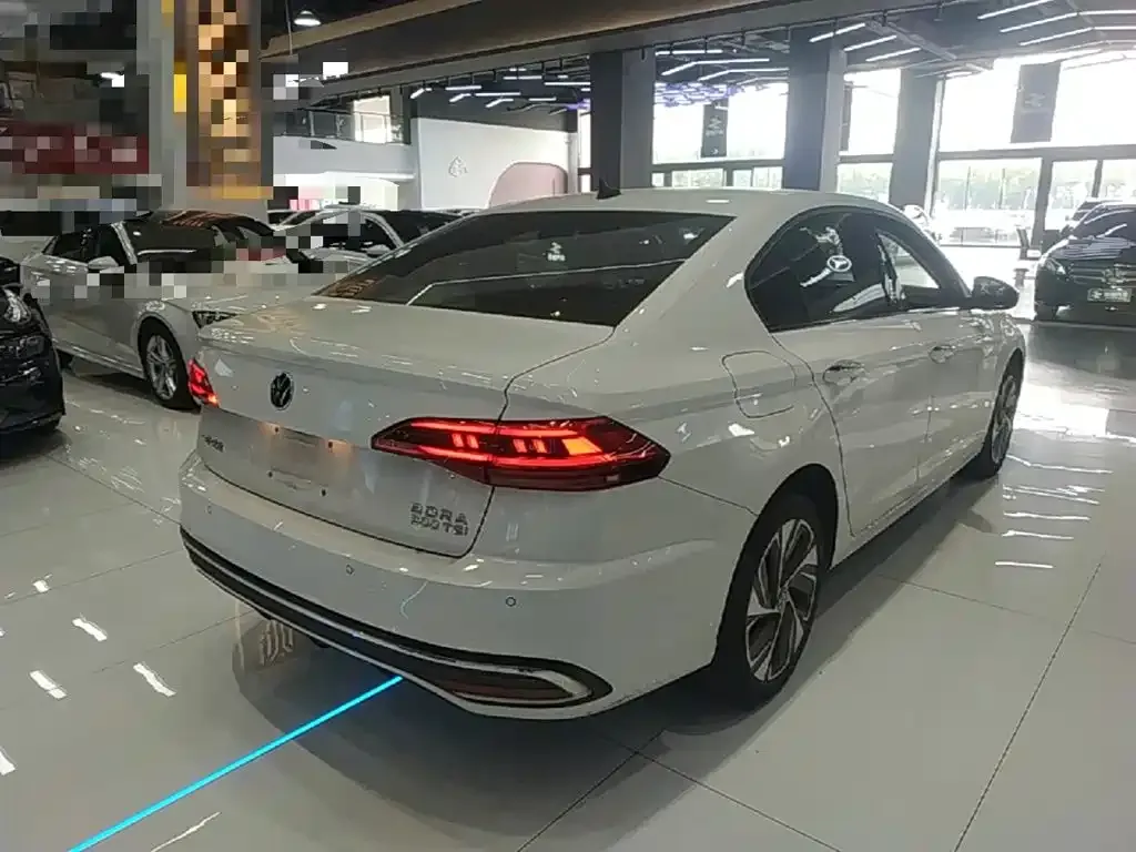 Volkswagen Bora 200TSI DSG Yuexing PRO Edition 2022 — фото 6