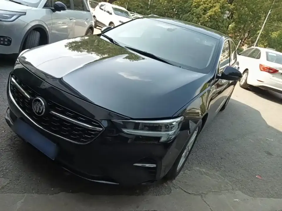 Buick Regal 552T Luxury 2021