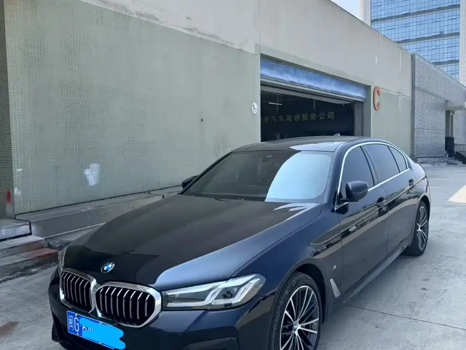 BMW 5 Series Facelift 530Li xDrive M Sport Package 2022