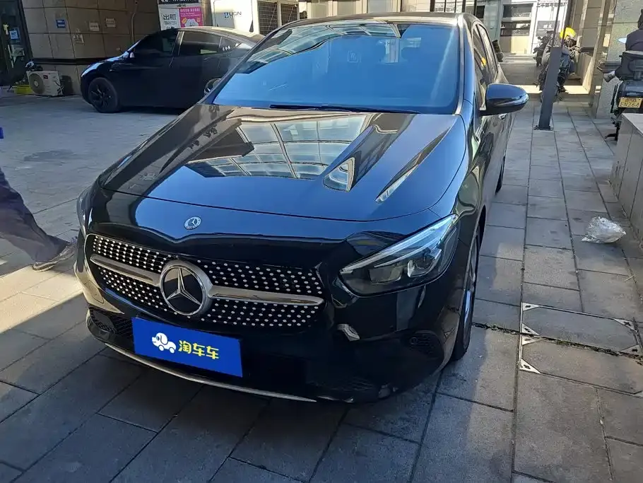 Mercedes-Benz B-Class B 200 Sport Edition 2020
