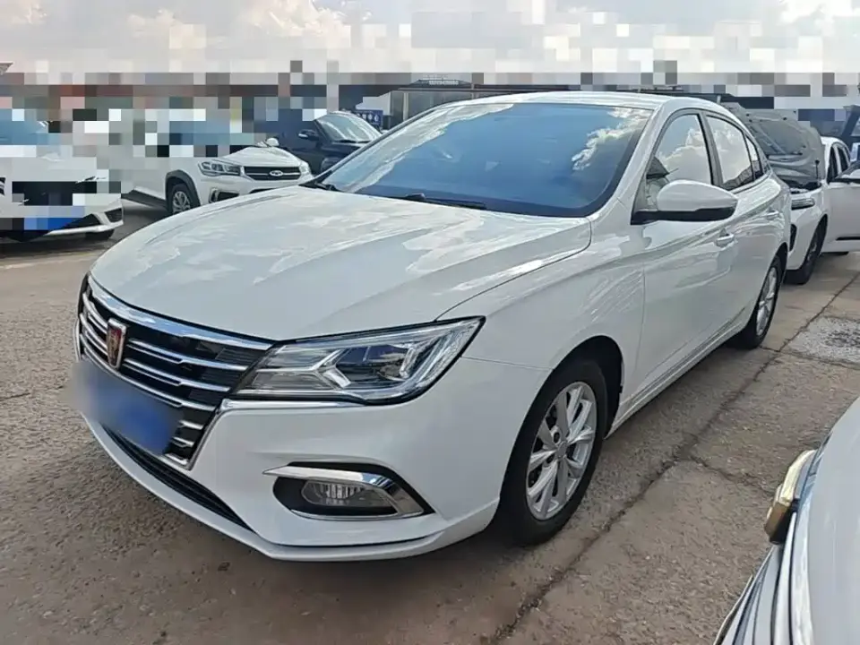 Roewe i5 1.5L Manual 4G Connected Premium Edition 2020