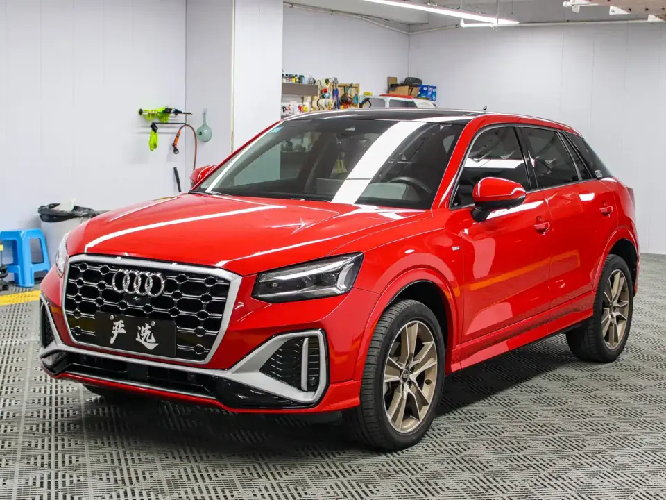 Audi Q2L 35 TFSI Fashion Dynamic 2022