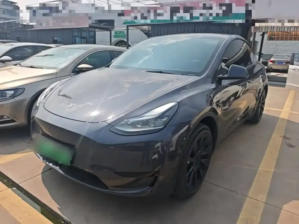 Tesla Model Y Facelift Rear-Wheel Drive Version 2023