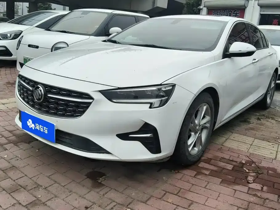 Buick Regal 552T Elite 2022