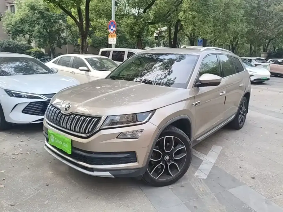 Skoda Kodiaq Facelift TSI330 7-Seater 2WD Luxury Premium Edition China VI 2020