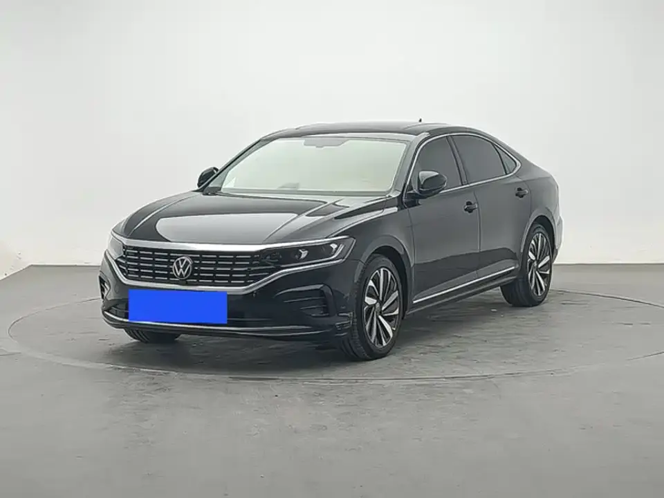 Volkswagen Passat Facelift 330TSI Elite Edition 2023