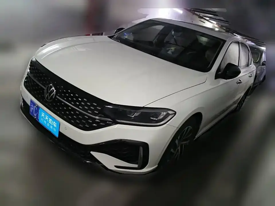Volkswagen Lavida Model 300TSI DSG Starlight Leading Edition 2024
