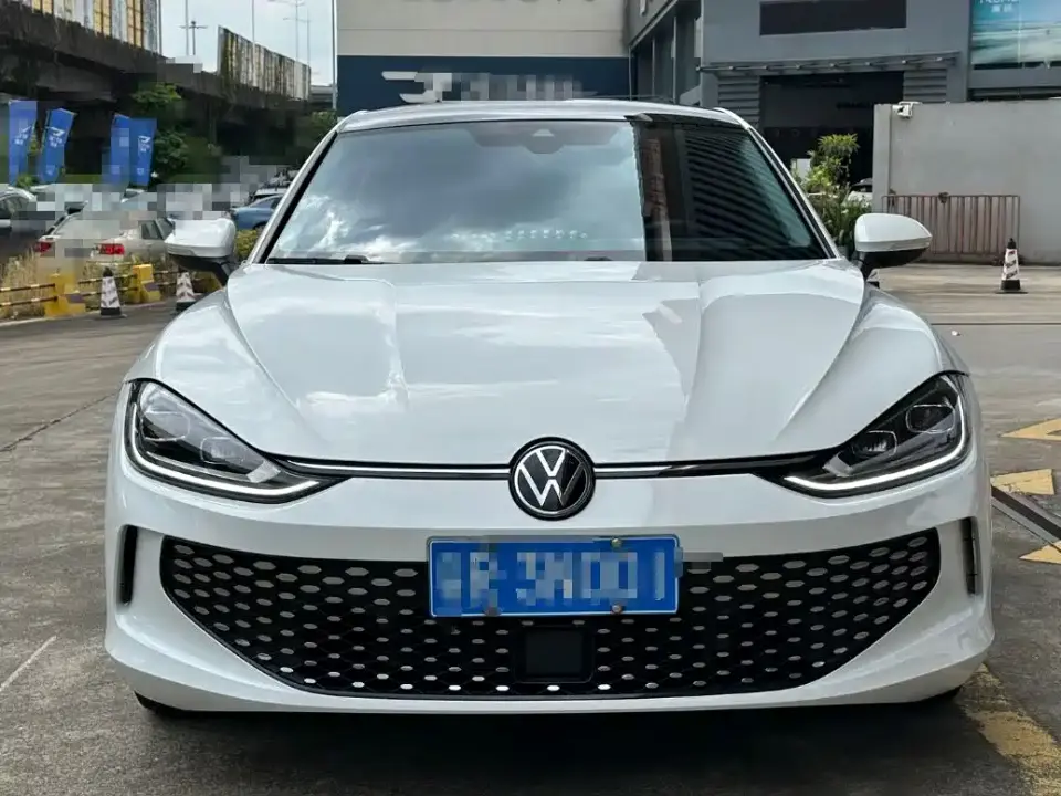 Volkswagen Lamando Lamando L 280TSI DSG Glamour Edition 2024