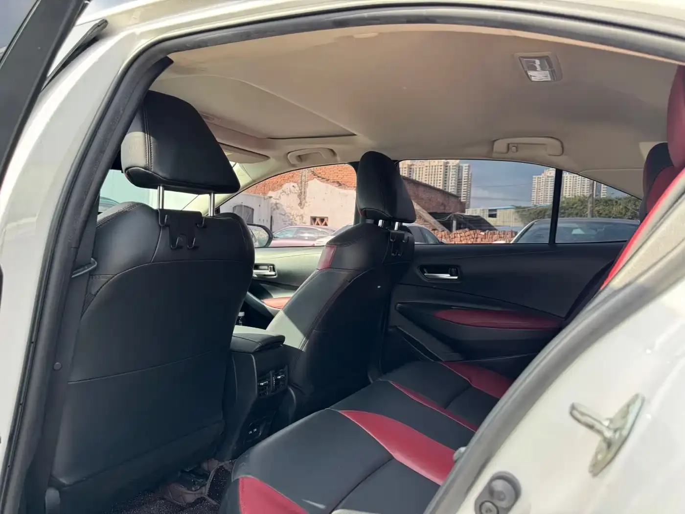 Toyota Corolla TNGA 1.5L CVT GR SPORT Edition 2022 — фото 7