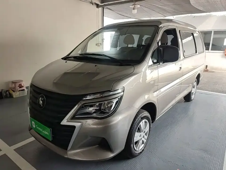 Dongfeng Fengxing Lingzhi M5 1.6L Utility 5-Seater 2026