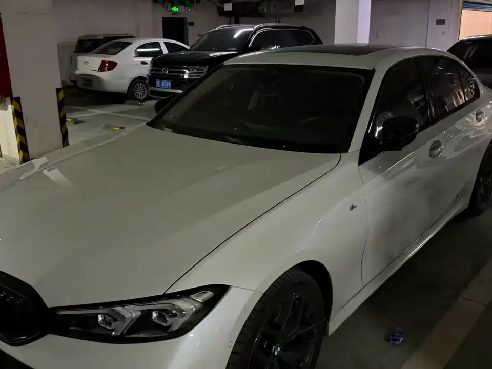 BMW 3 Series 330Li M Sport Night Edition 2025