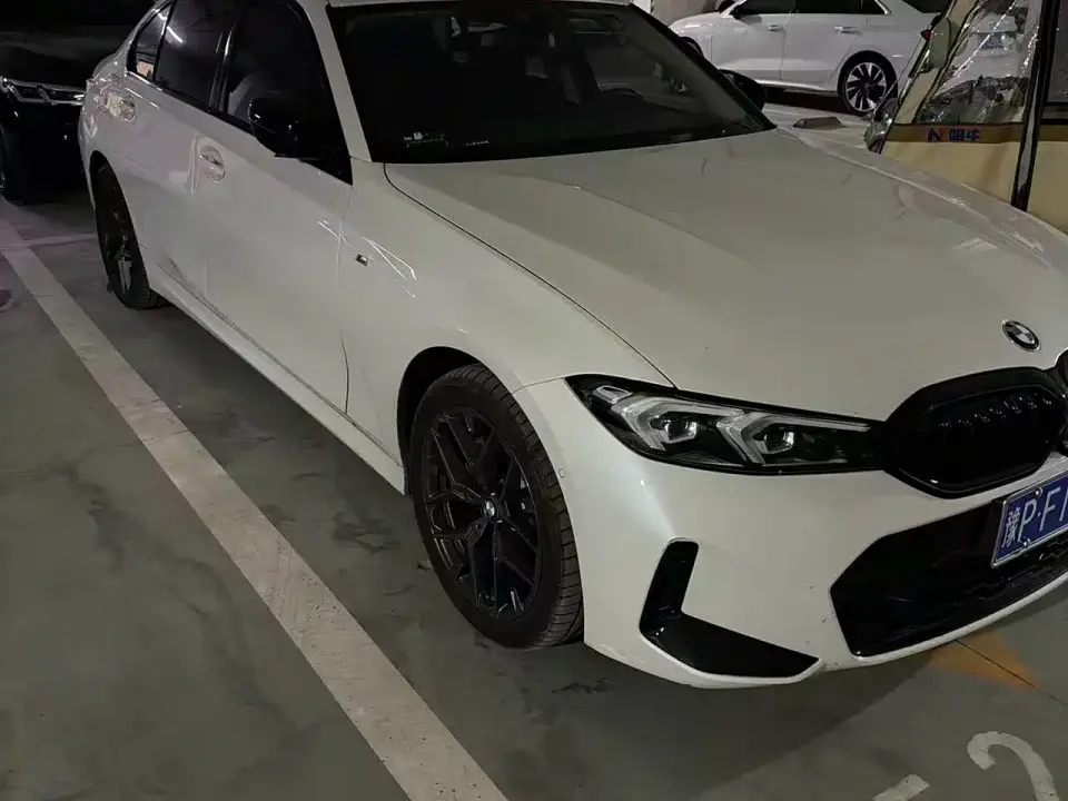 BMW 3 Series 330Li M Sport Night Edition 2025