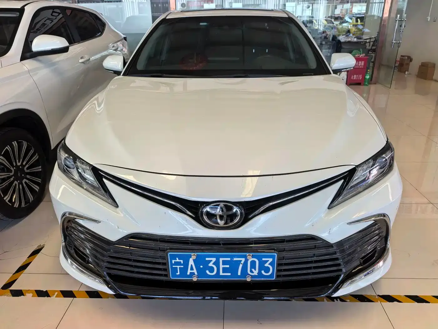Toyota Camry 2.0G Luxury Edition 2022 — фото 2