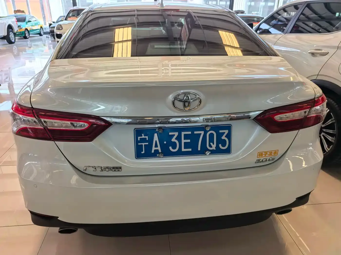 Toyota Camry 2.0G Luxury Edition 2022 — фото 5