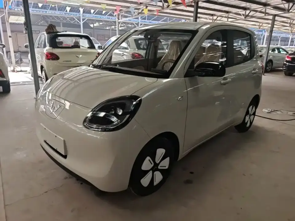 Wuling Motors Hongguang MINIEV 4-Door Advanced 2026