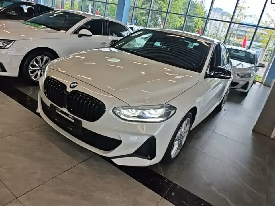 BMW 1 Series Facelift 120i M Sport Shadow Edition 2022