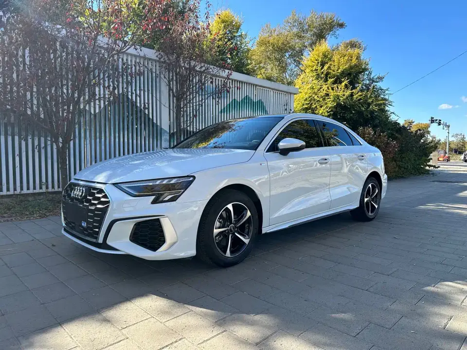 Audi A3 A3L Limousine 35 TFSI Style Sport 2022