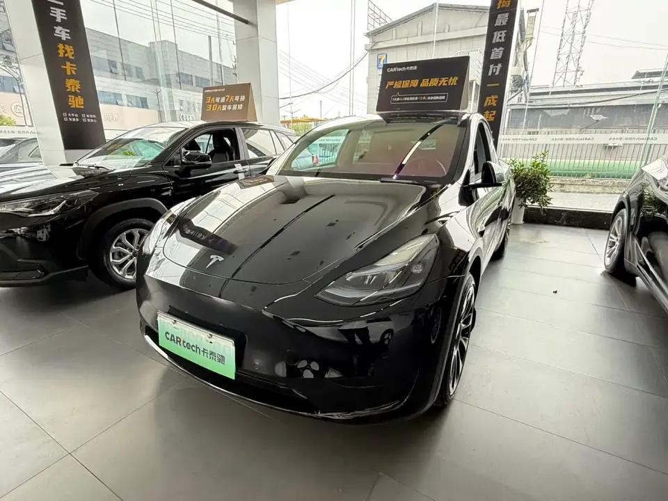Tesla Model Y Facelift Rear-Wheel Drive Version 2023