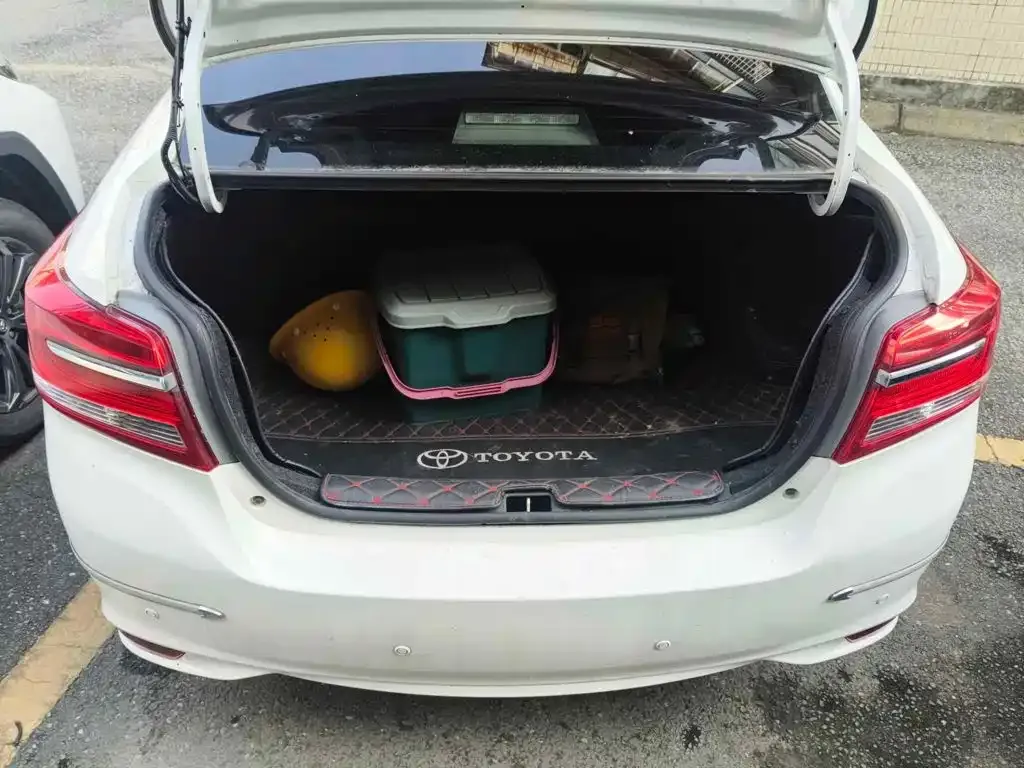 Toyota Vios 1.3L Manual Sharp 2019 — фото 5