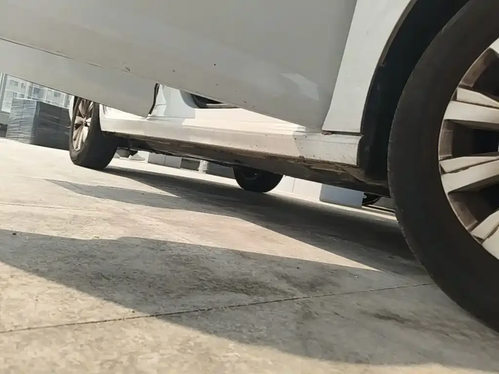 Volkswagen Lavida New Edge 1.5L Outstanding New Ease 2025 — фото 20