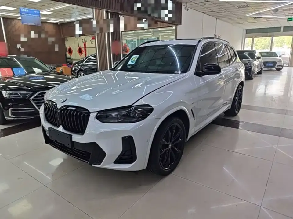 BMW X3 xDrive30i Premium M Night Package 2023