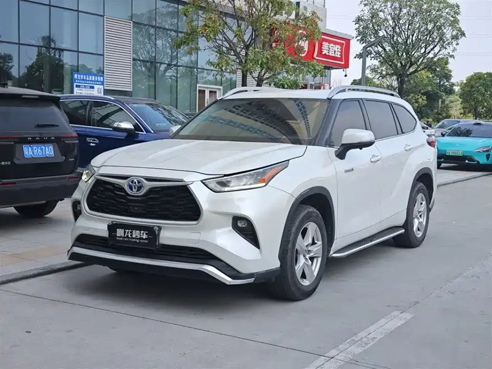 Toyota Highlander 2.5L Smart Hybrid Dual Engine FWD Elite 5-Seater 2024