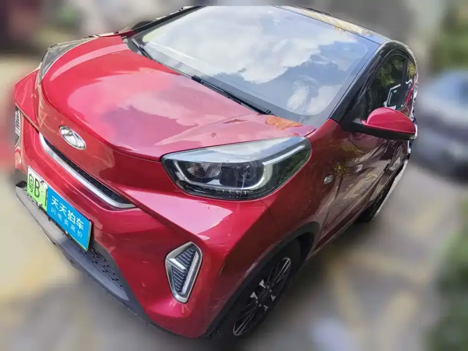 QQ New Energy Little Ant Sweet Pink Edition Half Sugar Version LFP Lithium 30kW 301km 2022