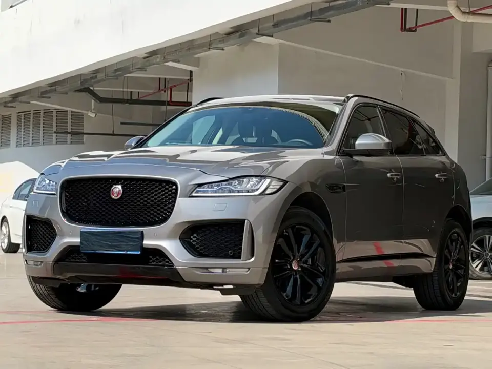 Jaguar F-PACE 2.0T R-Dynamic SE 2020