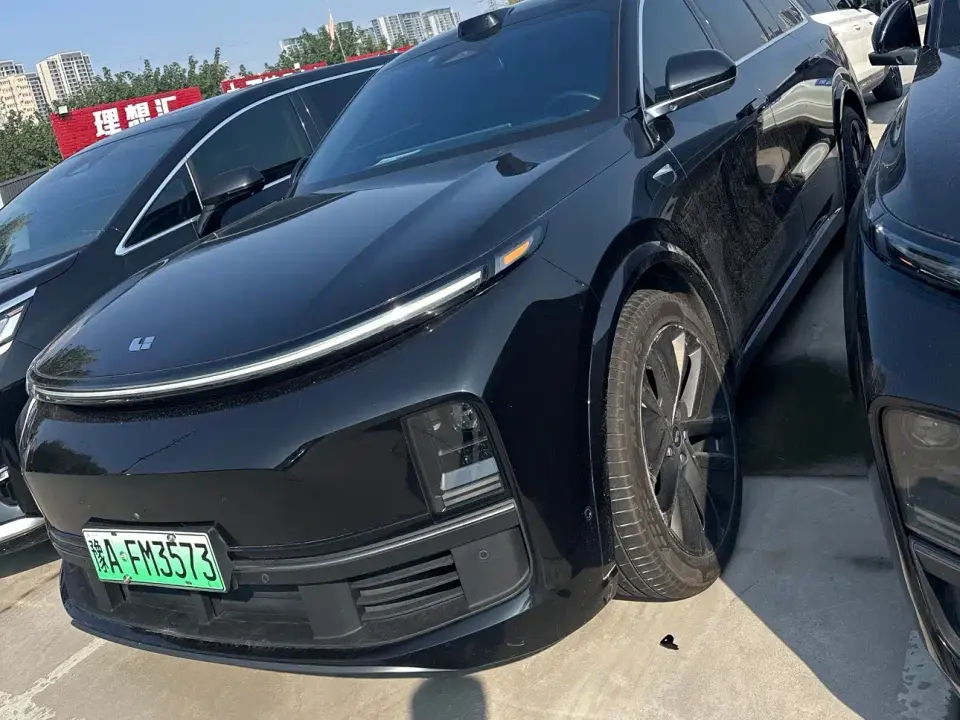 Li Auto Li Xiang L9 Model Pro 2023