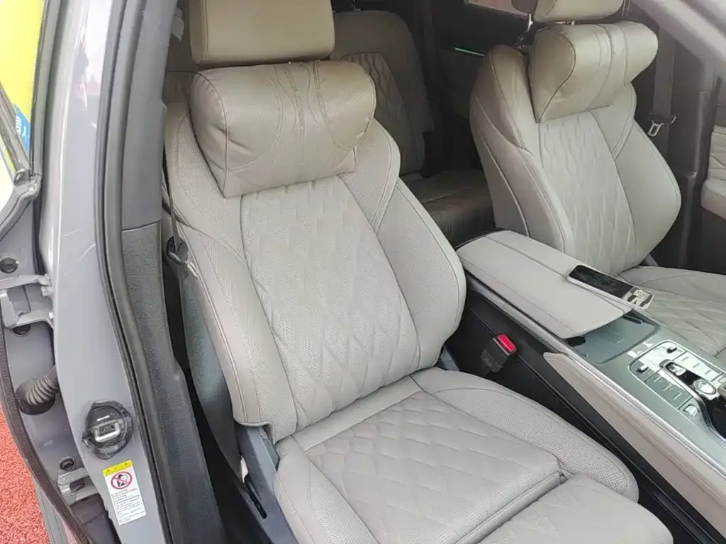 BYD Tang New Energy DM-i 115KM Cloud Chariot Flagship 2024 — фото 24