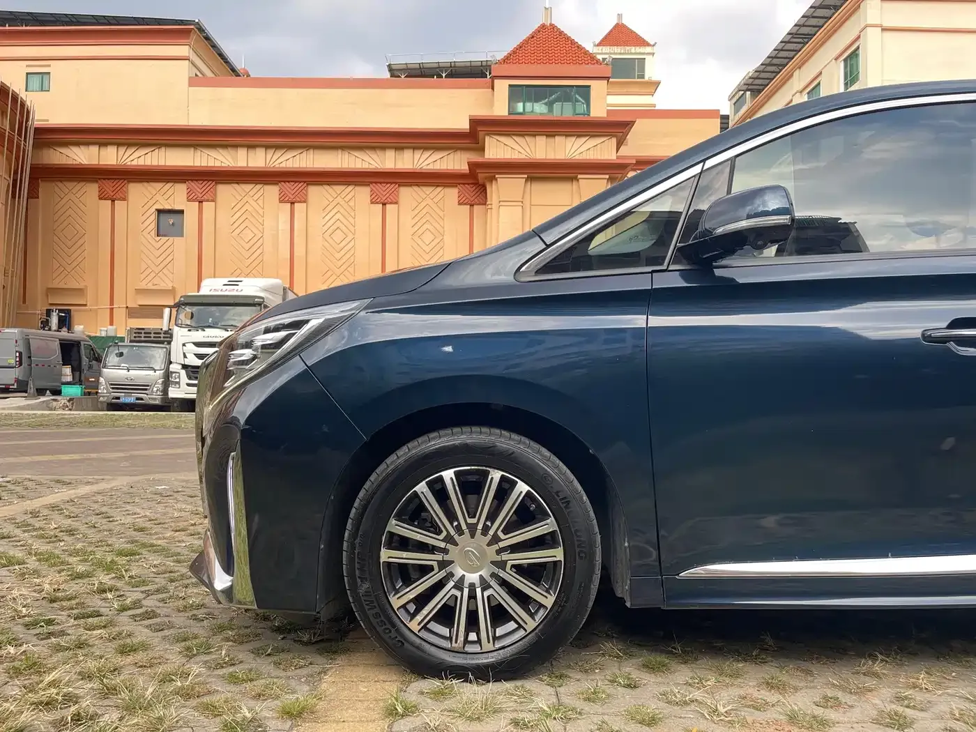 GAC Trumpchi M8 Leading Show Series 390T Ultimate Edition 2021 — фото 8