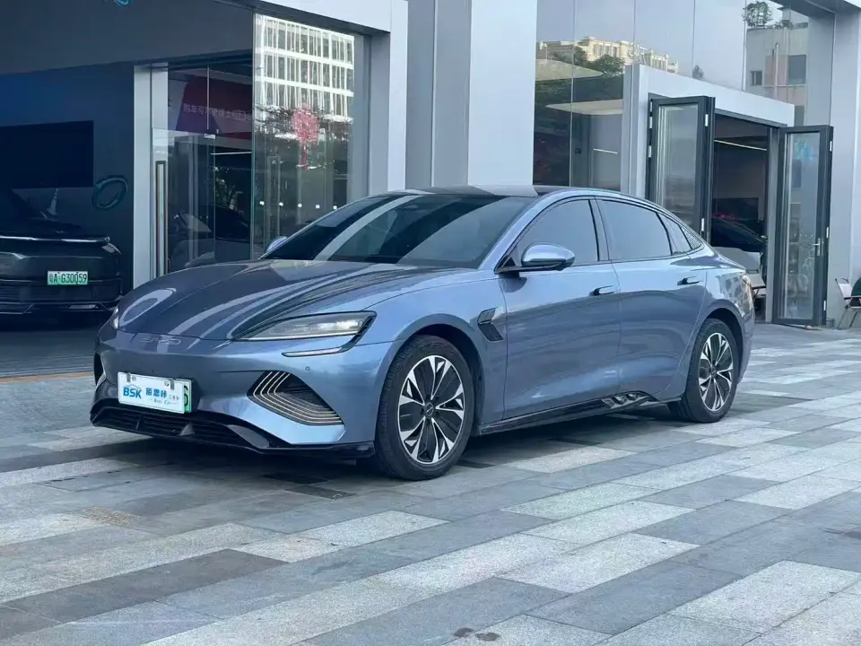 BYD Seal 550km Standard Range RWD Premium 2023