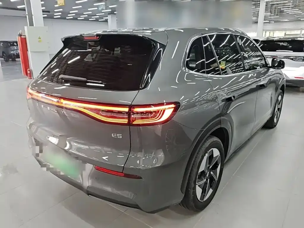 Geely Galaxy Galaxy E5 610km Explorer+ Edition 2025 — фото 6