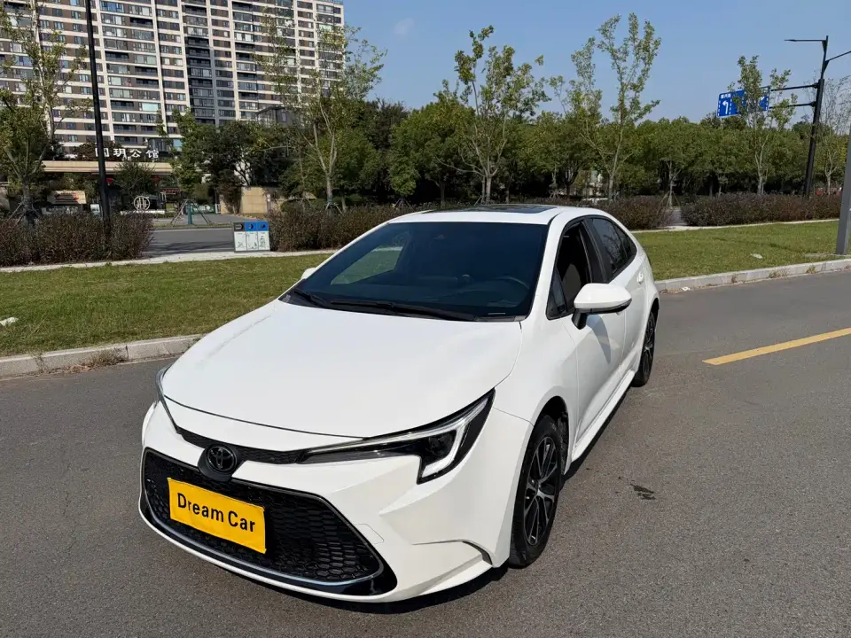 Toyota Levin 185T CVT Luxury 2024