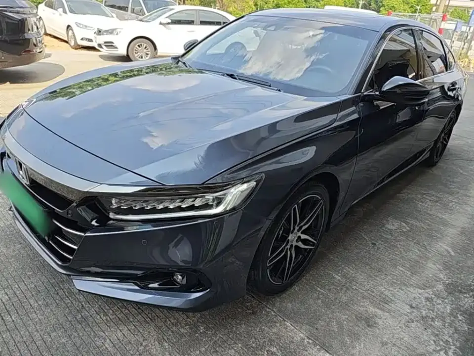 Honda Accord 260TURBO Phantom Night Premium 2022