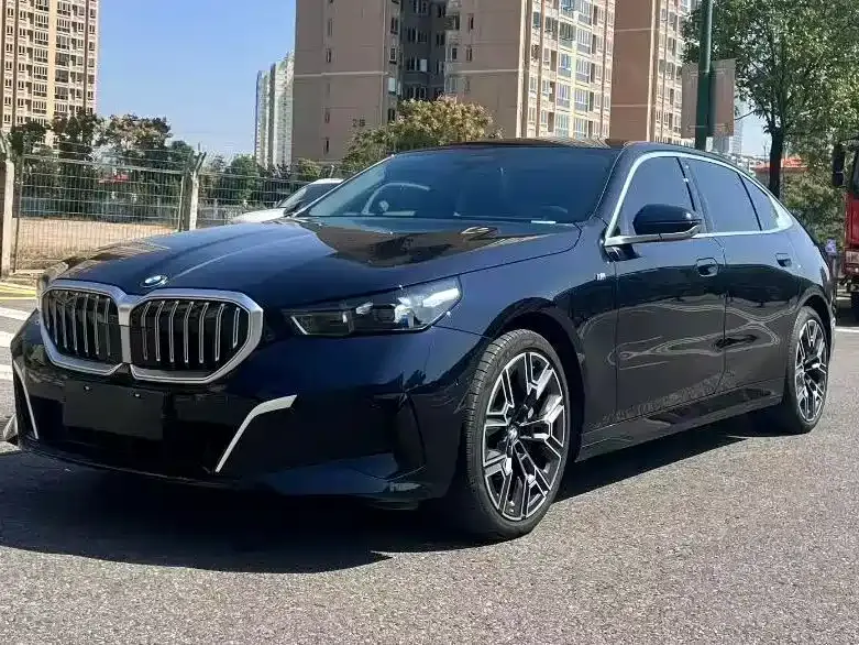 BMW 5 Series 530Li Premium M Sport Package 2025