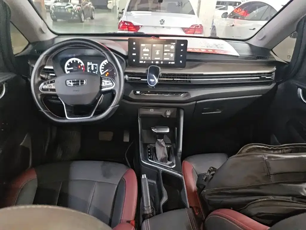 Geely Vision X3 PRO 1.5L CVT Premium 2021 — фото 13