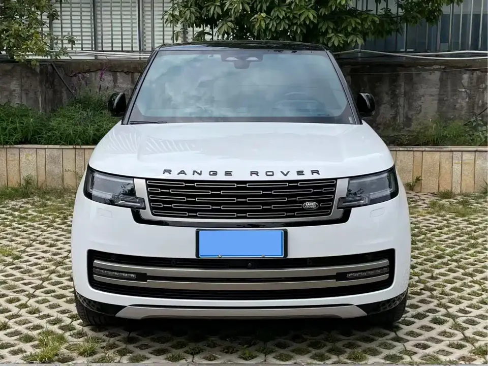 Land Rover Range Rover 3.0 L6 360PS Golden Age Edition 2023