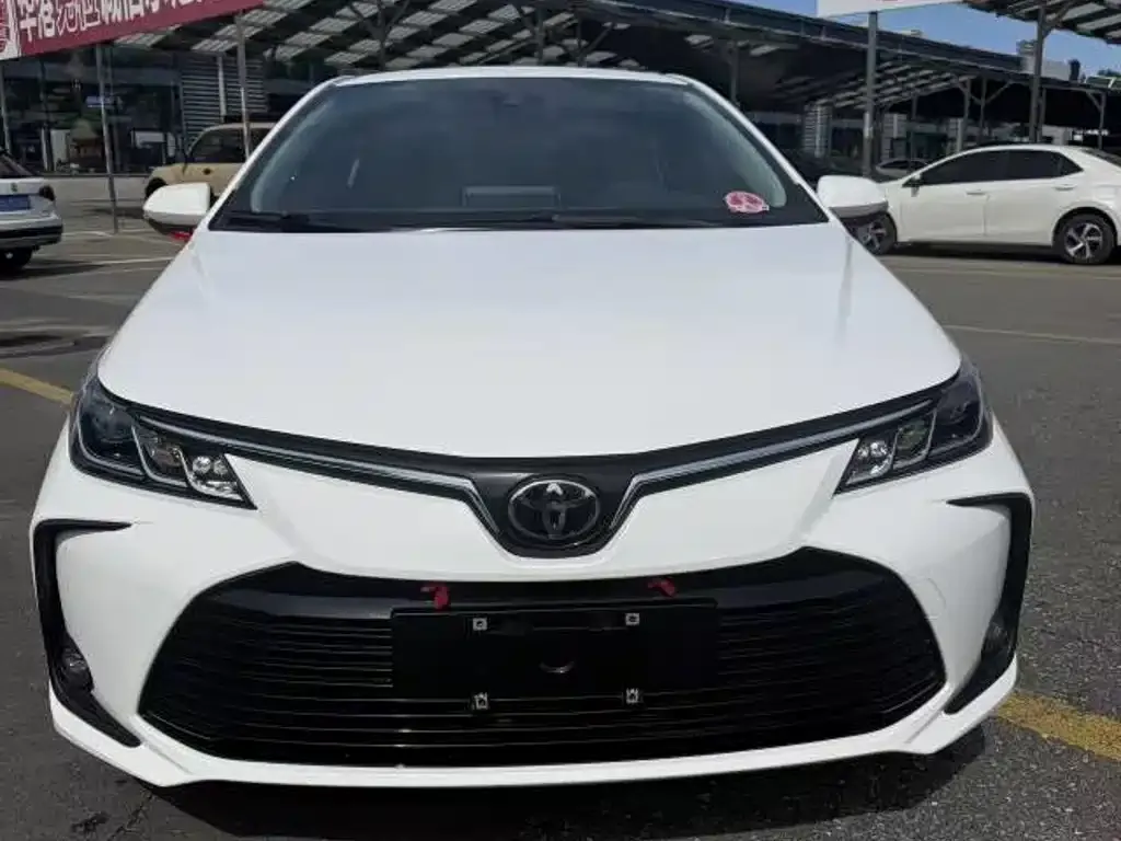 Toyota Corolla 1.2T S-CVT Elite PLUS Edition 2022 — фото 3