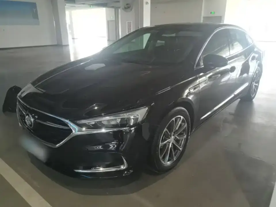 Buick LaCrosse 652T Luxury 2023
