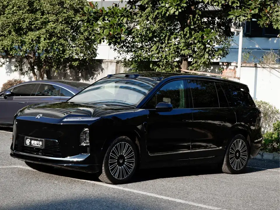 NIO ES8 Model 6-Seat Executive Luxury Edition 2025