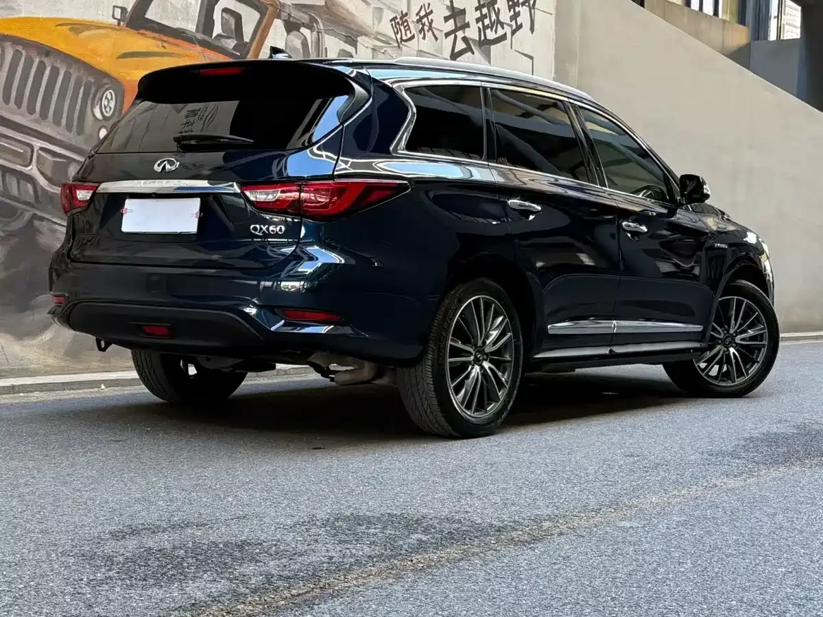 Infiniti QX60 (Import) 2.5 S/C Hybrid 2WD Excellence Edition China VI 2021 — фото 2