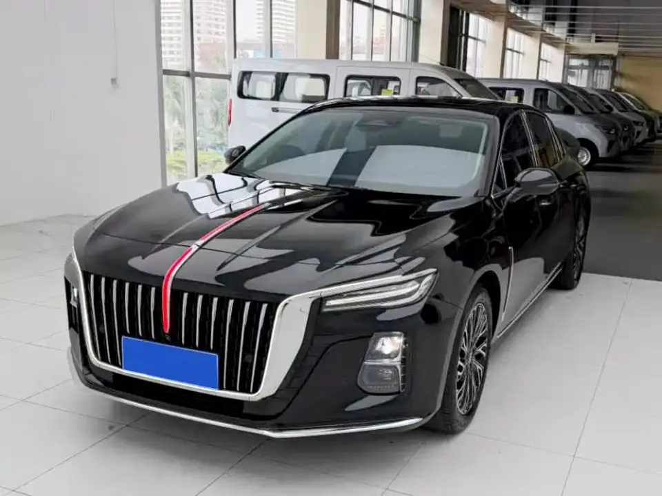 Hongqi H5 2.0T Automatic Smart Connect Flag Smooth Edition 2023