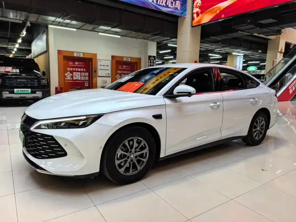 BYD Qin L DM-i Smart Drive Edition 80KM Leading 2025